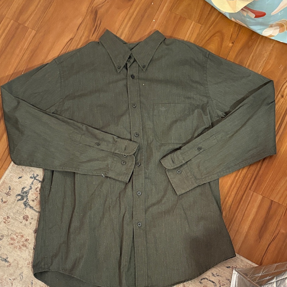 Men's Dark Gray Button-Up Shirt